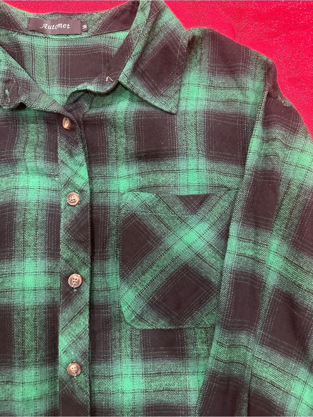 Autumnz Green Plaid Button-Down Shirt - Picture 2 of 4